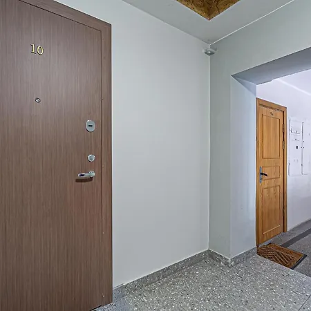 Apartment Symphony With Free Parking