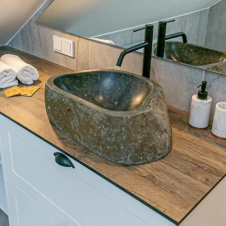 Symphony With Free Parking *