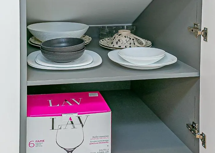 Symphony With Free Parking Daire *